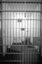 Watch Serving Life 2KMovies