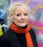 Watch Je t\'aime: The Story of French Song with Petula Clark 2KMovies