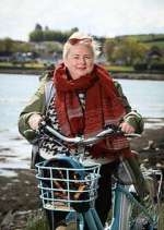 Watch Exploring Northern Ireland with Siobhán McSweeney 2KMovies